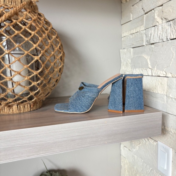 Slip-on Indigo Denim Heels - 4 inch - Picture 3 of 7